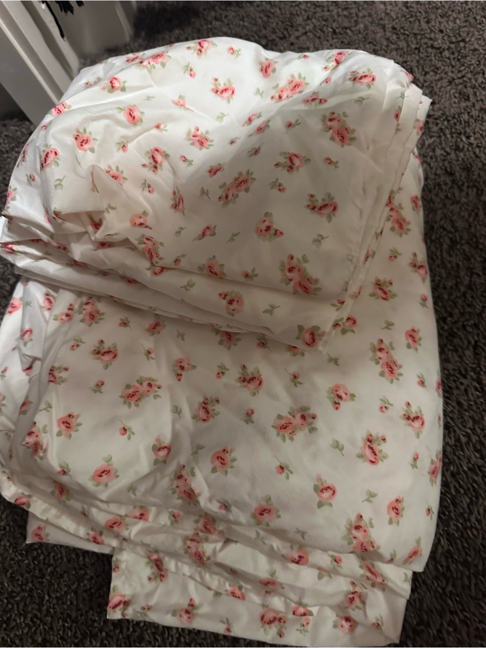 queen rose coquette sheet set🦢🩰